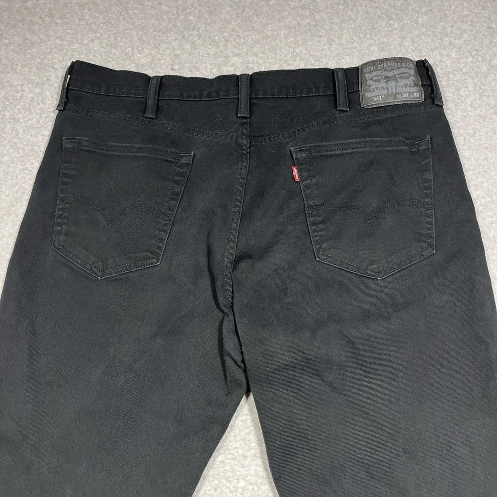 Levis Jeans Mens 38x32 (Fit 38x31) Black 541 Atheltic Fit Denim Dark Logo Cotton